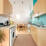 Daire Trendy Loft In The Heart Of The City! *