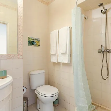 Trendy Loft In The Heart Of The City! Apartmán