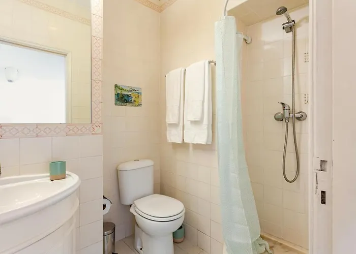 Trendy Loft In The Heart Of The City! Lejlighed