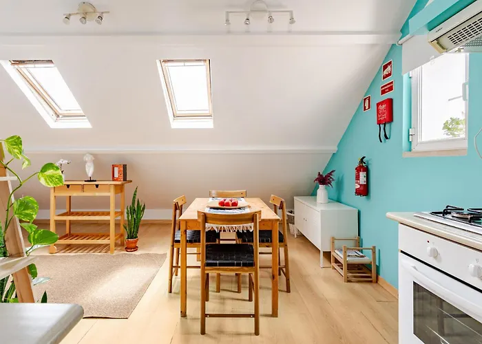 Lejlighed Trendy Loft In The Heart Of The City! *